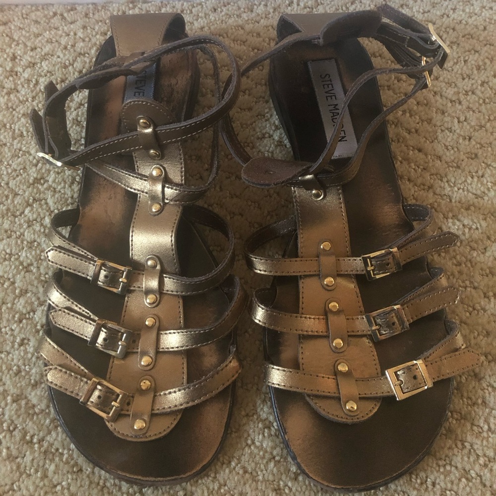 Steve Madden Women's Gladiator sandals sz 8M.